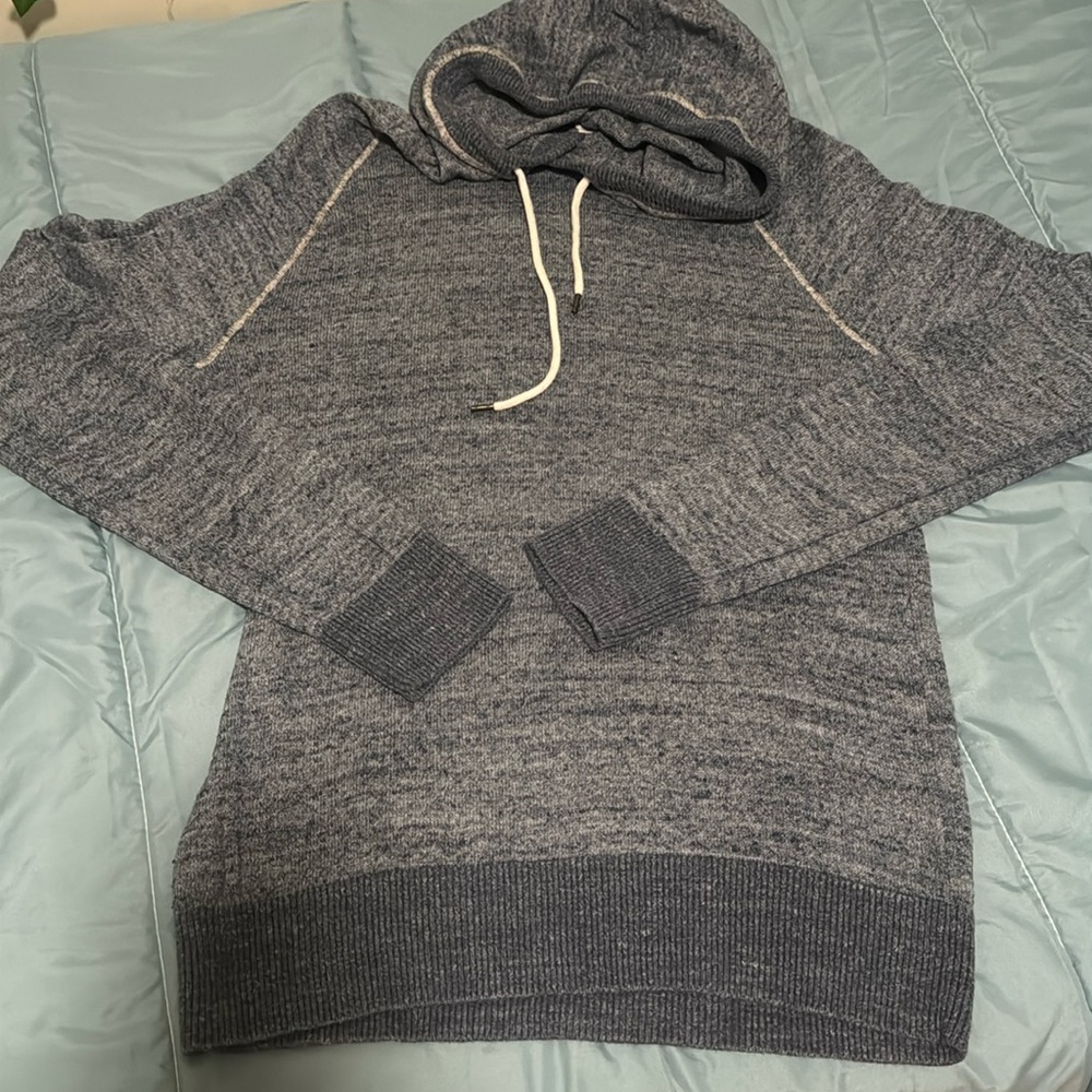 EUC GAP MEN’S HOODED PULLOVER SWEATER SIZE M COLOUR BLUE